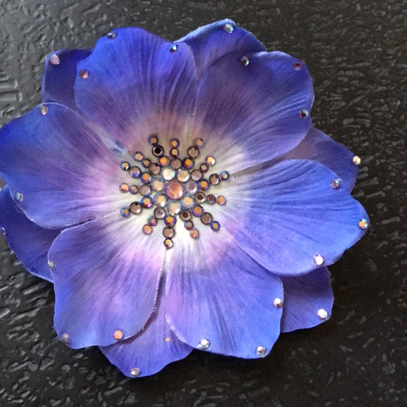 Hair accessories - Picture 6 of 8